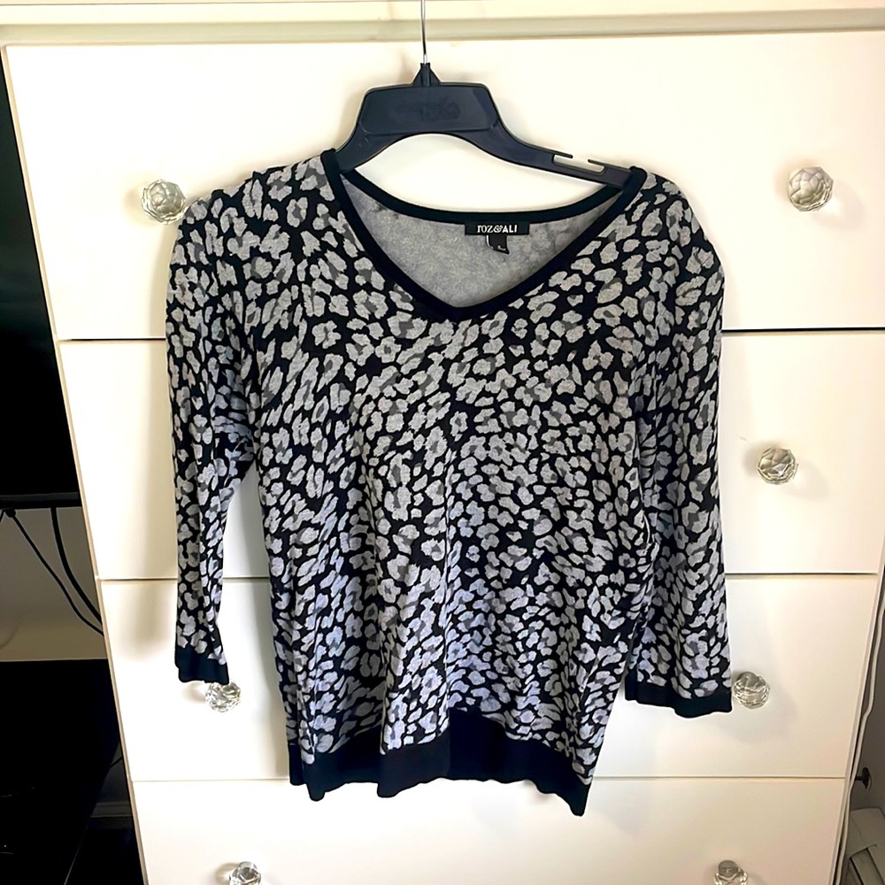 Roz & Ali Leopard Sweater